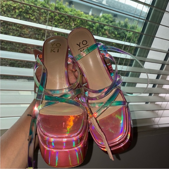 Yoki Iridescent Pink Platform Sandals with Clear Strap - Picture 4 of 5